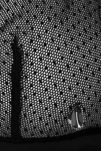 suti em malha com detalhes de lantejoulas em preto 2 330x495 - Suti&atilde; em malha com detalhes de lantejoulas em preto